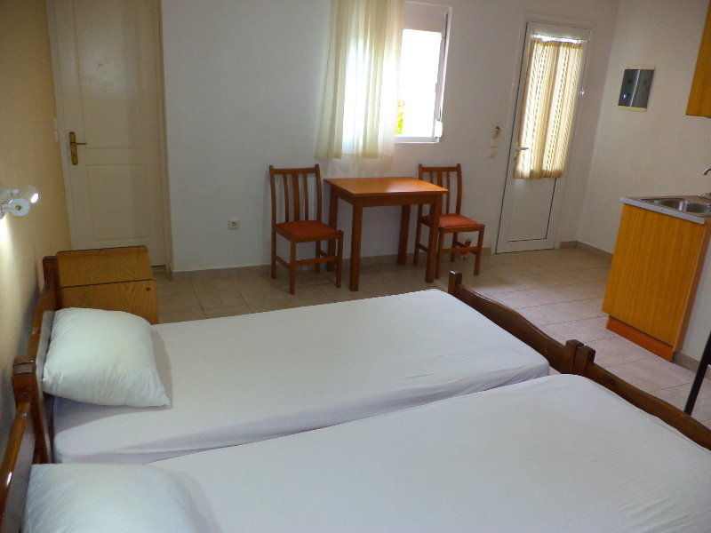 Dionysios Studios Skala  Bagian luar foto