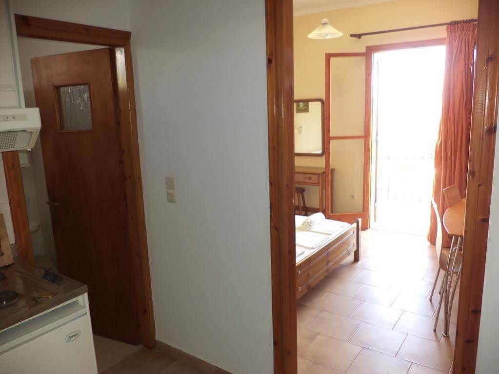 Dionysios Studios Skala  Bagian luar foto
